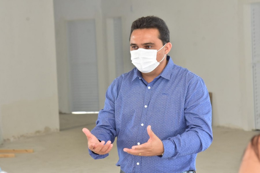 Secretários de Saúde da região de Floriano visitam Policlínica e destacam integração 