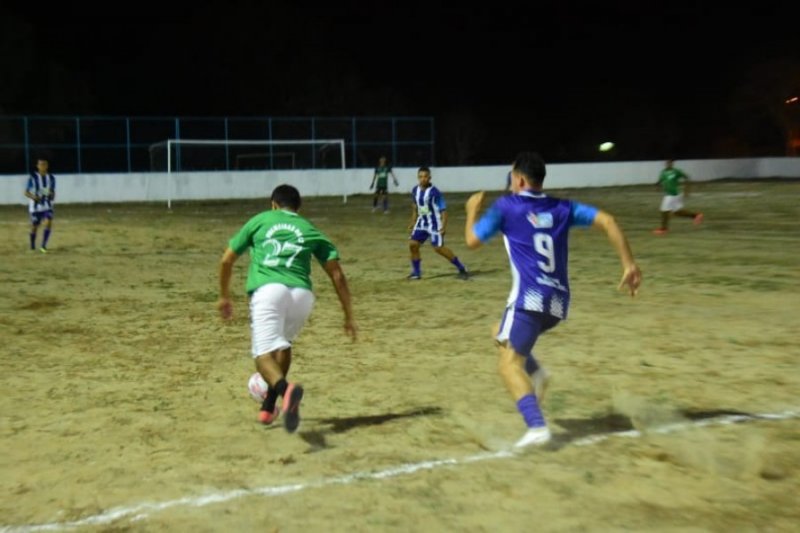 Comunidade L3 ganha campo de futebol para incentivo às práticas esporivas