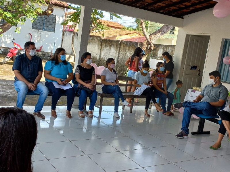 Saúde de Floriano promove roda de conversa com gestantes da região do Alto da Cruz