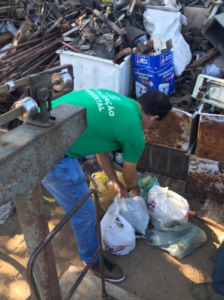 Seman realiza monitoramento, coleta e entrega de materiais recicláveis dos PEV’s