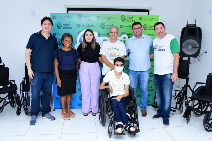 Saúde entrega dispositivos de locomoção no Dia Nacional da Pessoa com Deficiência