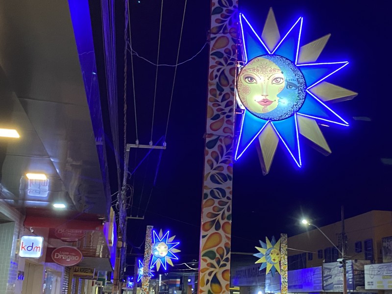 Avenida do Samba de Floriano ganha vida e cor inspirada no tema ‘Carnaval de um Novo Tempo’