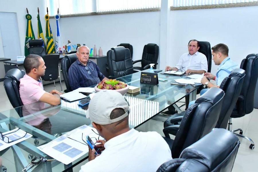 Prefeitura de Floriano iniciará em maio a edição 2023 do programa ‘Nosso Bairro é Limpeza’